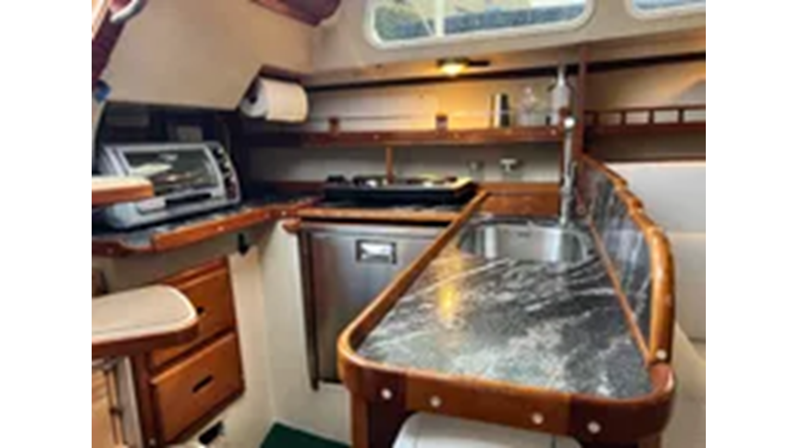 1981-catalina-32-80b70c