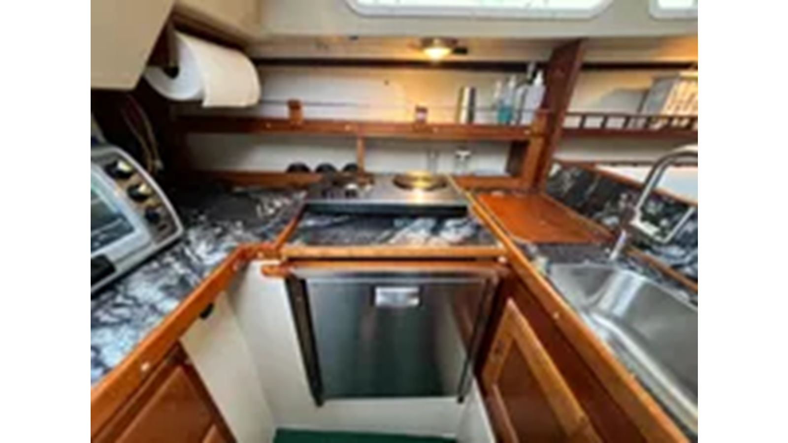 1981-catalina-32-80b70c