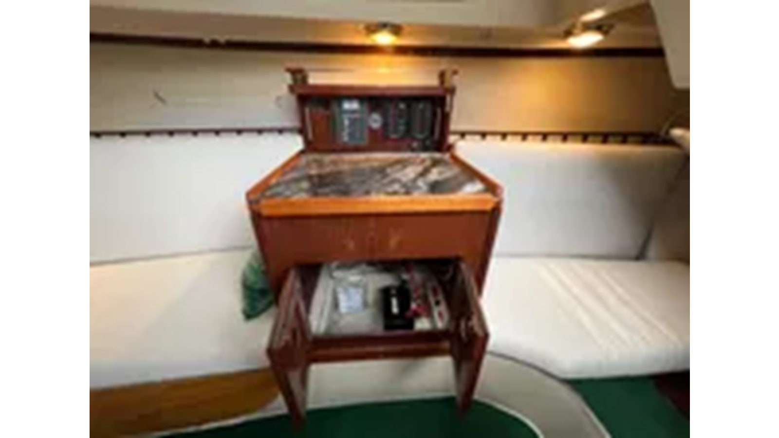 1981-catalina-32-80b70c