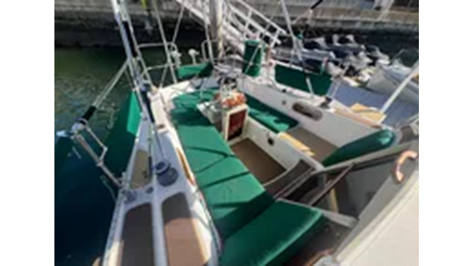 1981-catalina-32-80b70c