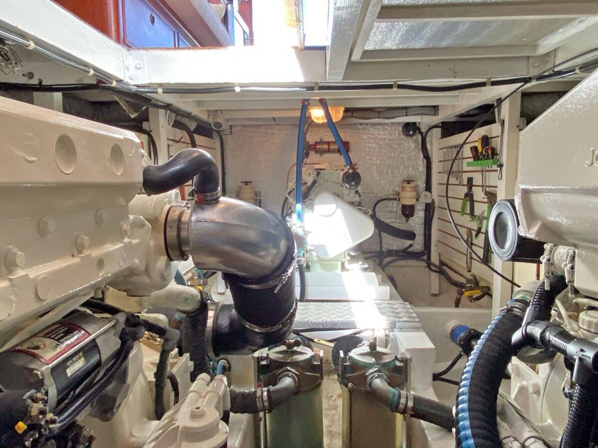 1981-grand-banks-42-05082c