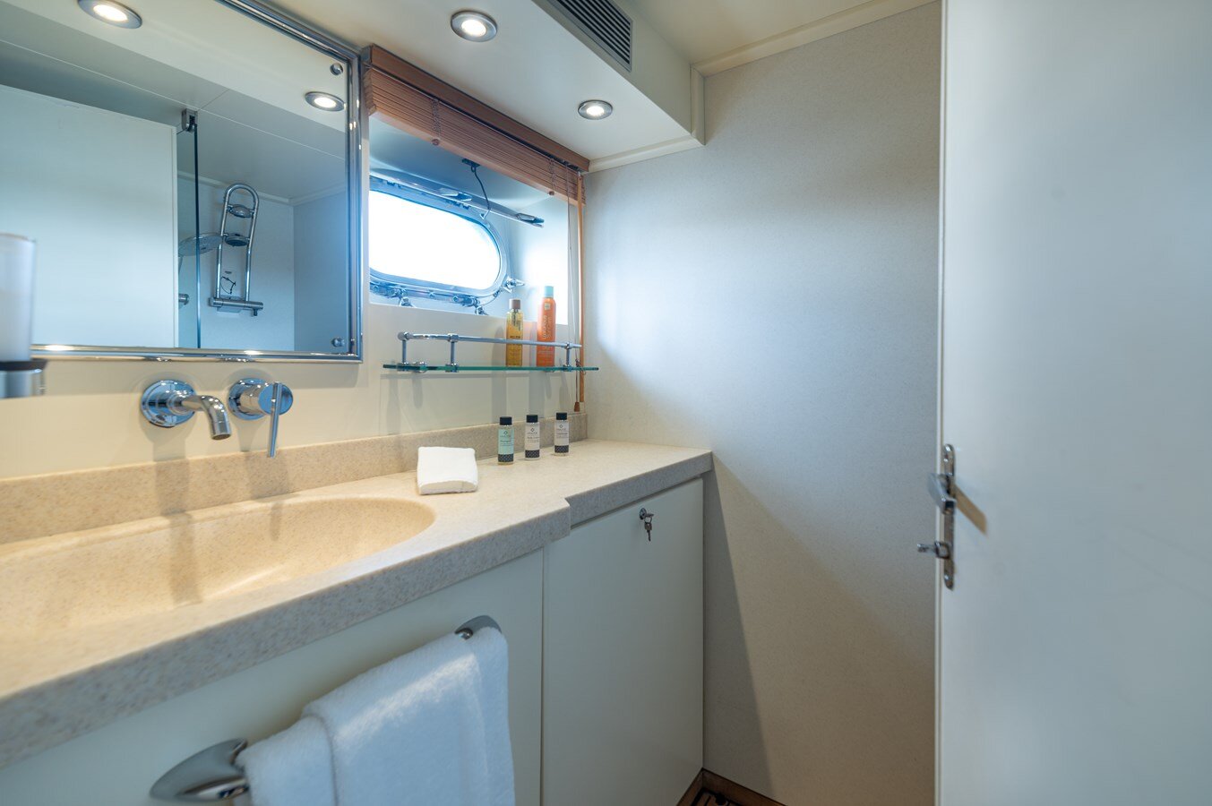 1981-hellenic-shipyards-81-3-dfb8b3