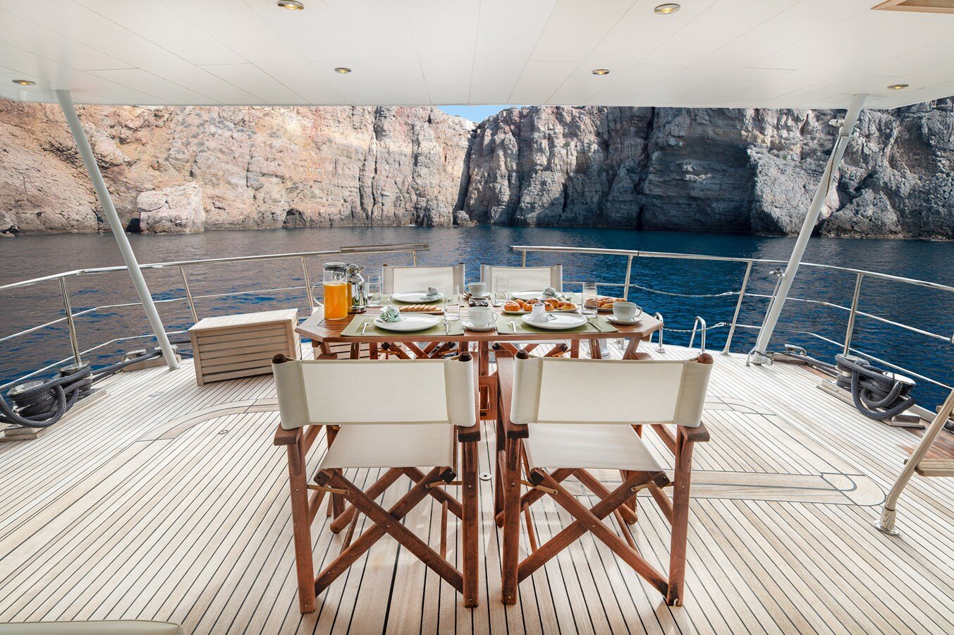 1981-hellenic-shipyards-81-3-dfb8b3