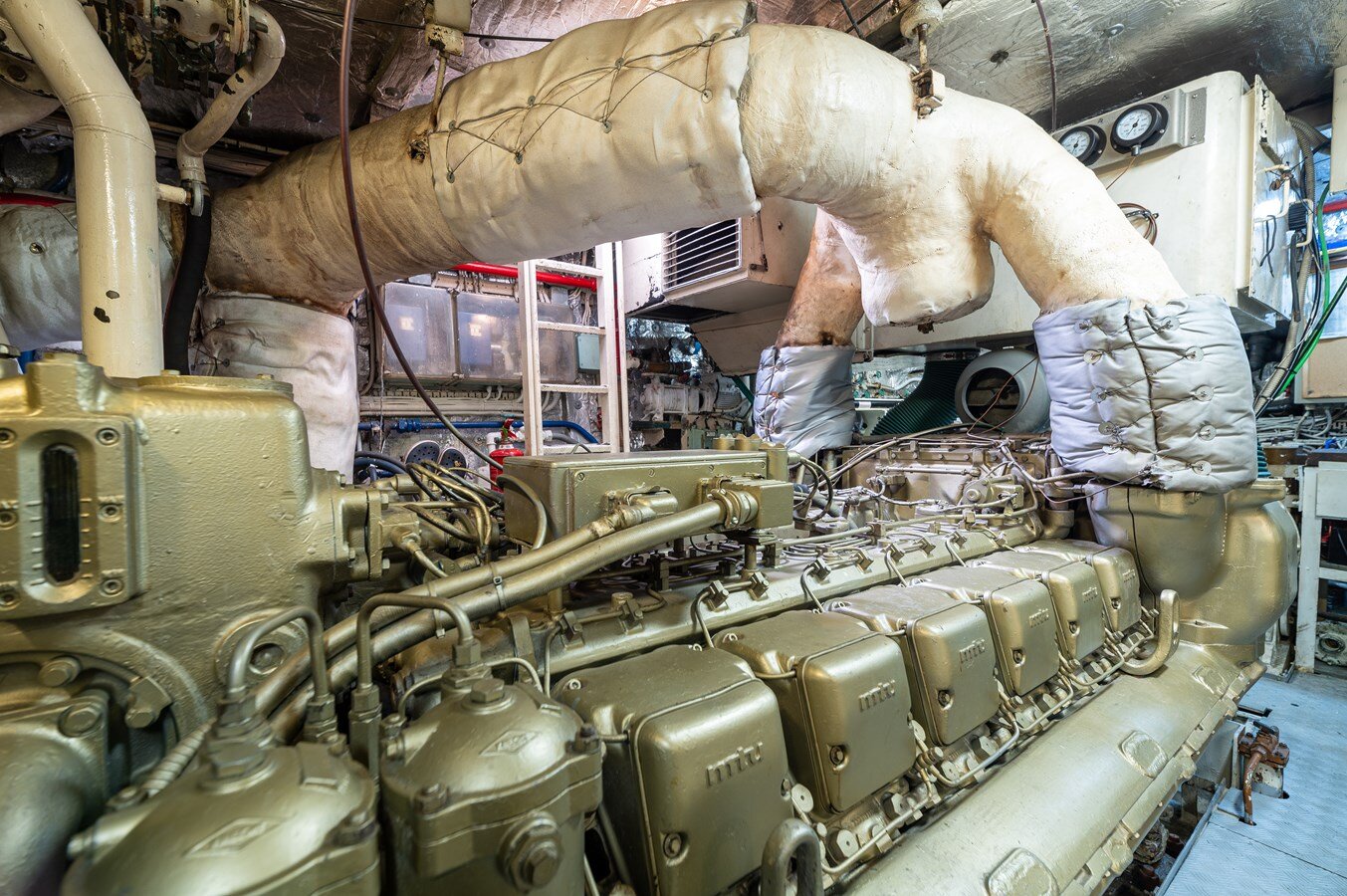 1981-hellenic-shipyards-81-3-dfb8b3