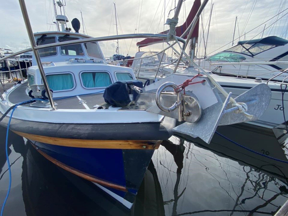 1981-james-caddy-34-5-9a5611