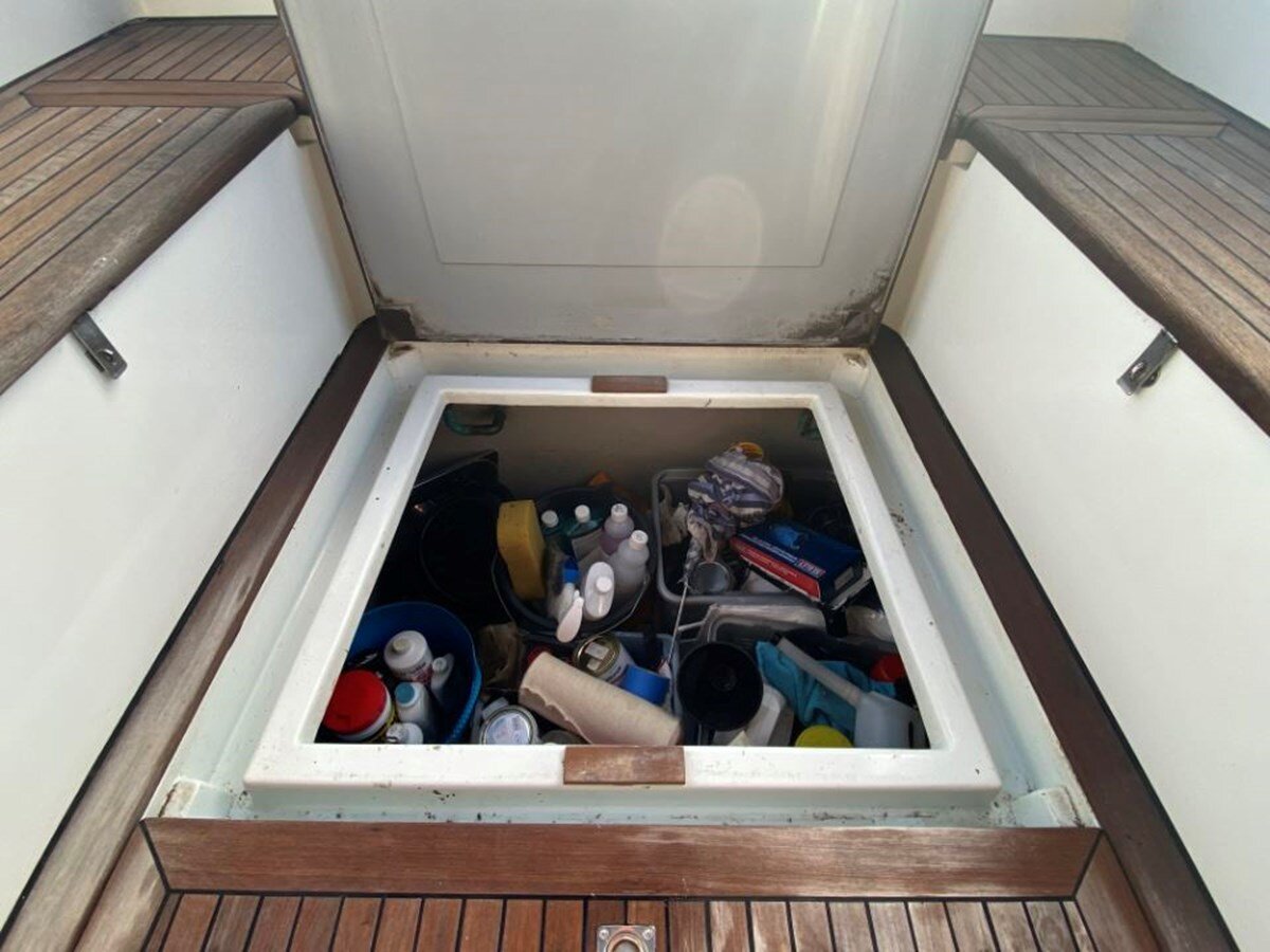 1981-james-caddy-34-5-9a5611