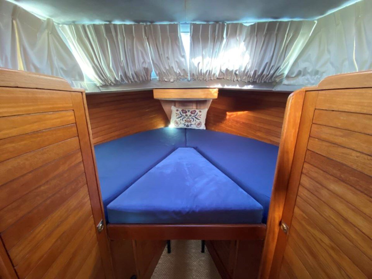 1981-james-caddy-34-5-9a5611