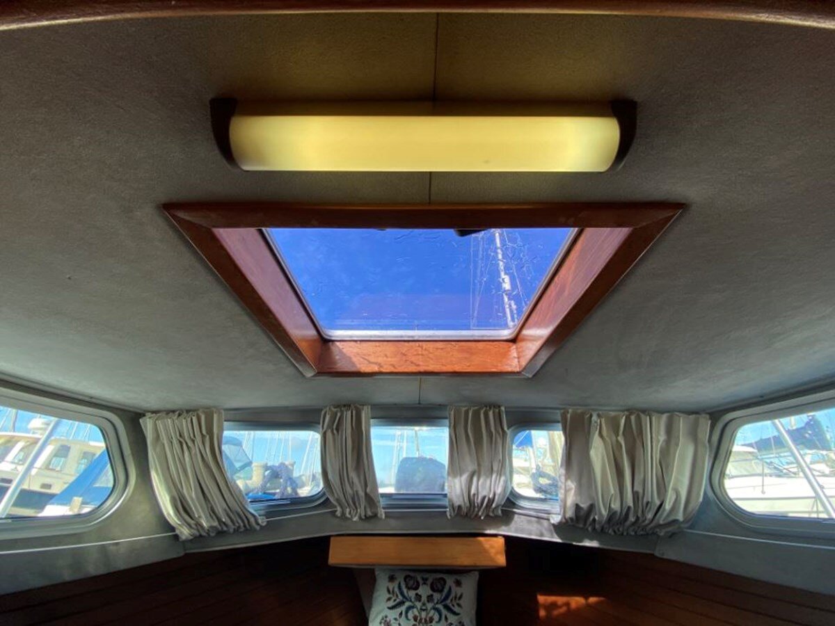 1981-james-caddy-34-5-9a5611