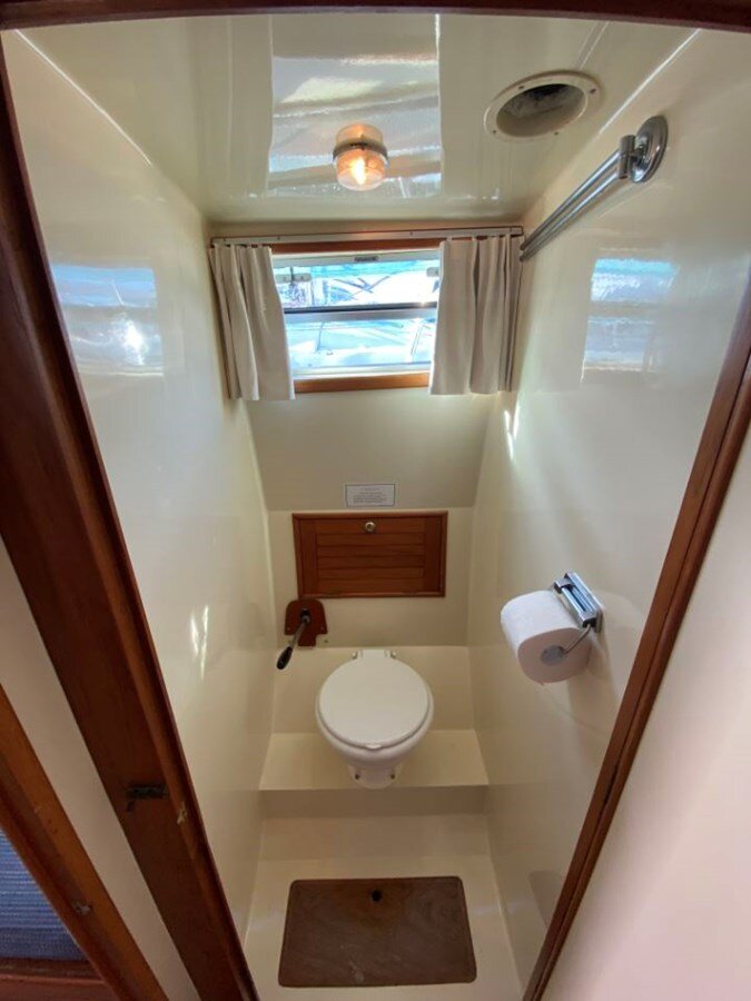 1981-james-caddy-34-5-9a5611