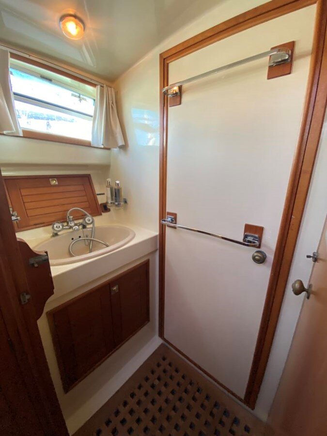 1981-james-caddy-34-5-9a5611