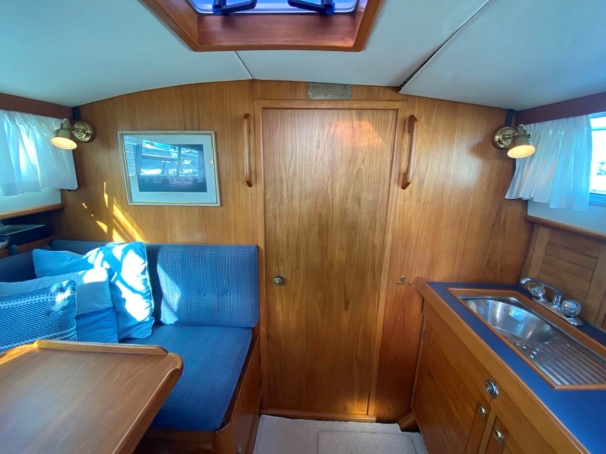 1981-james-caddy-34-5-9a5611