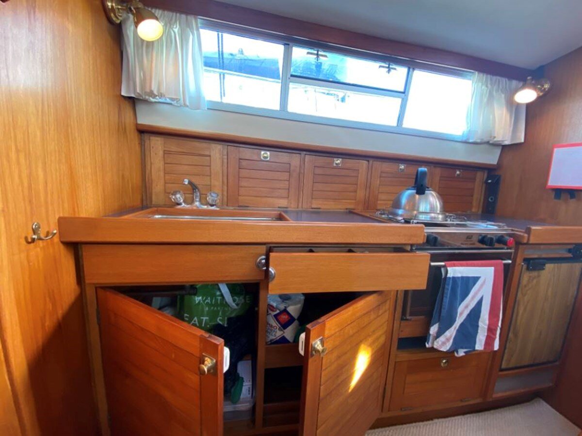 1981-james-caddy-34-5-9a5611