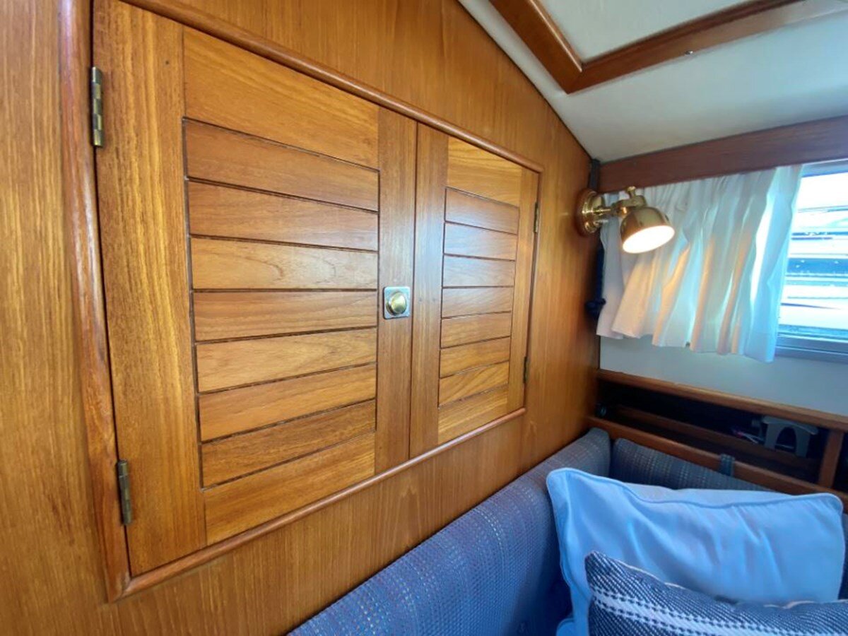 1981-james-caddy-34-5-9a5611