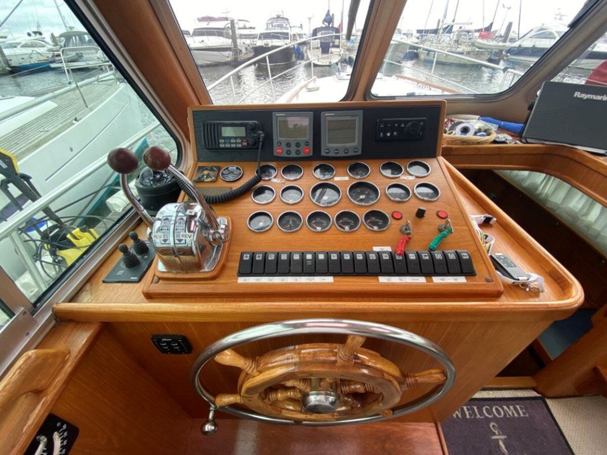 1981-james-caddy-34-5-9a5611