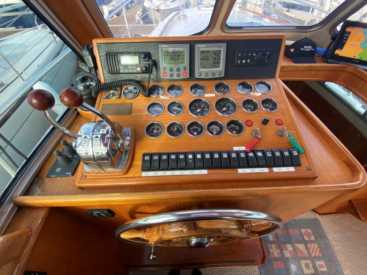 1981-james-caddy-34-5-9a5611