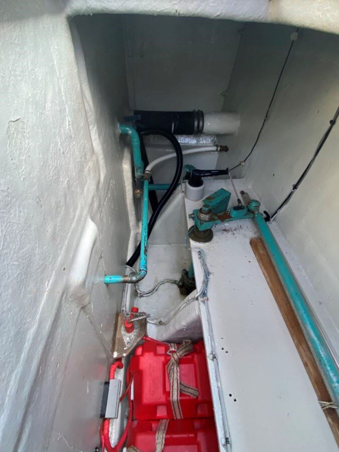 1981-james-caddy-34-5-9a5611