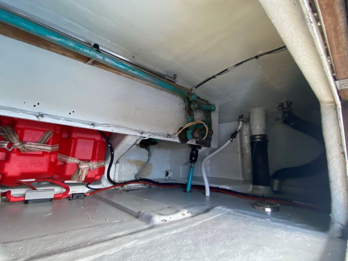 1981-james-caddy-34-5-9a5611