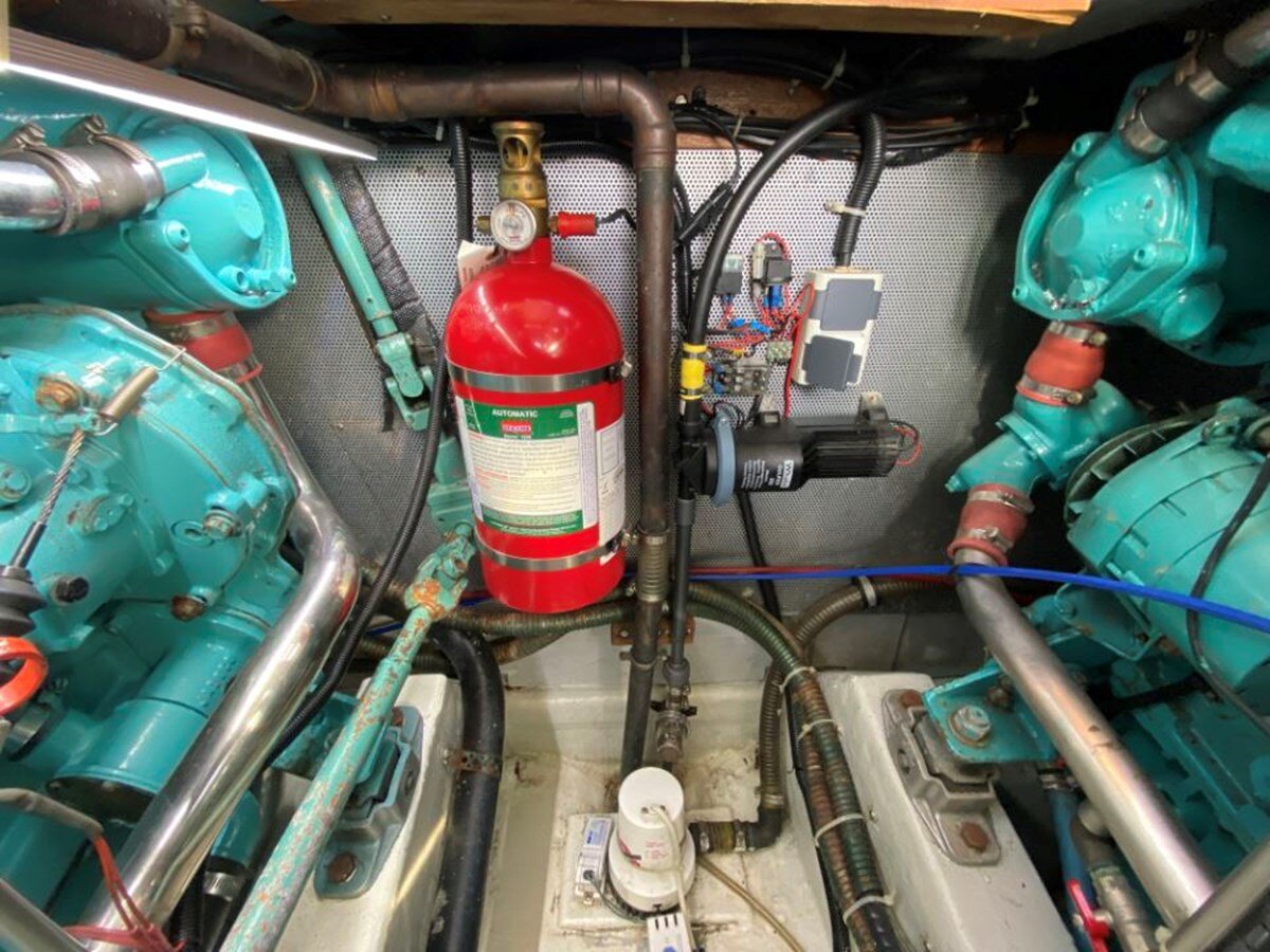 1981-james-caddy-34-5-9a5611