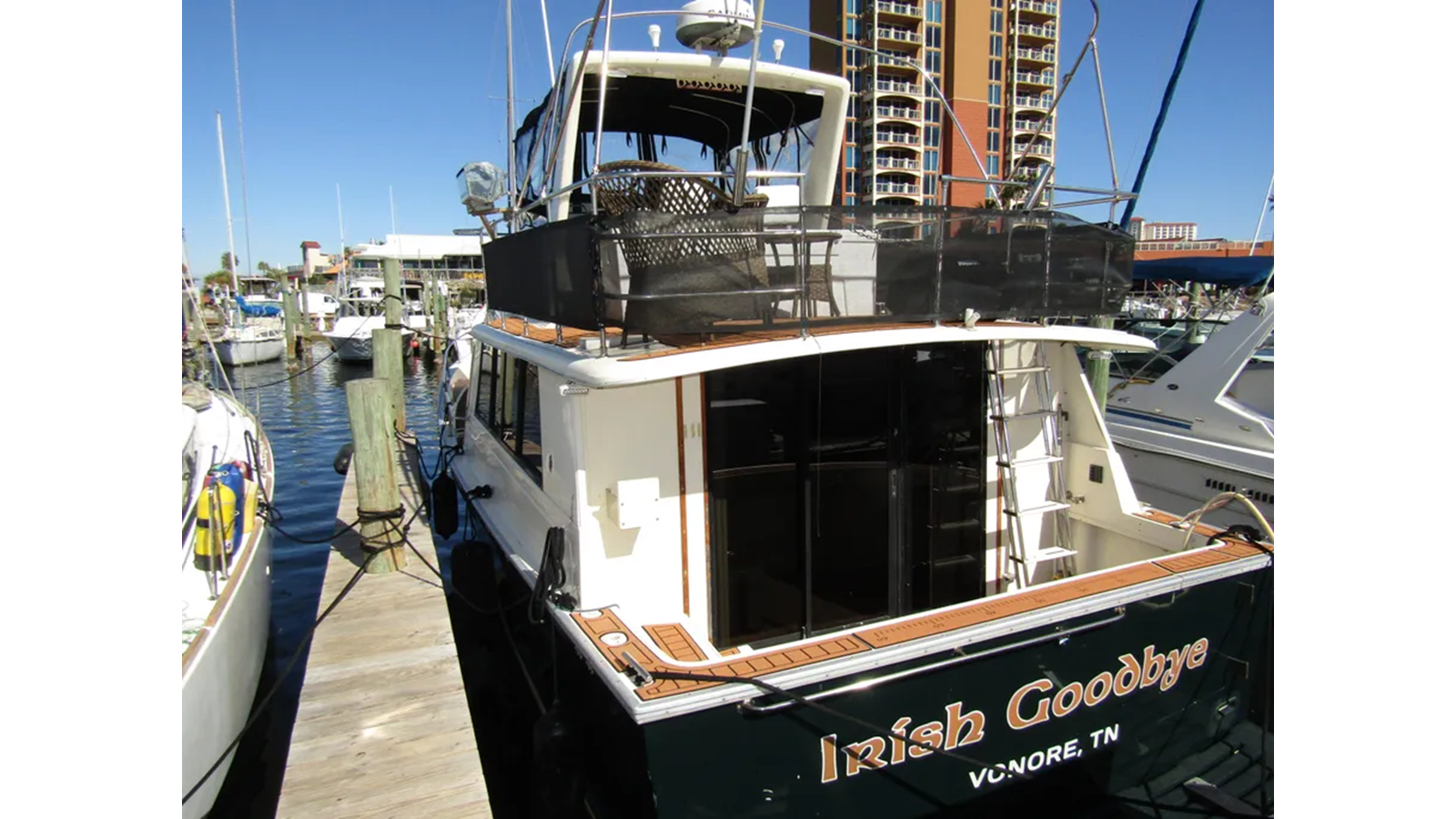 1981-mainship-40-46895a