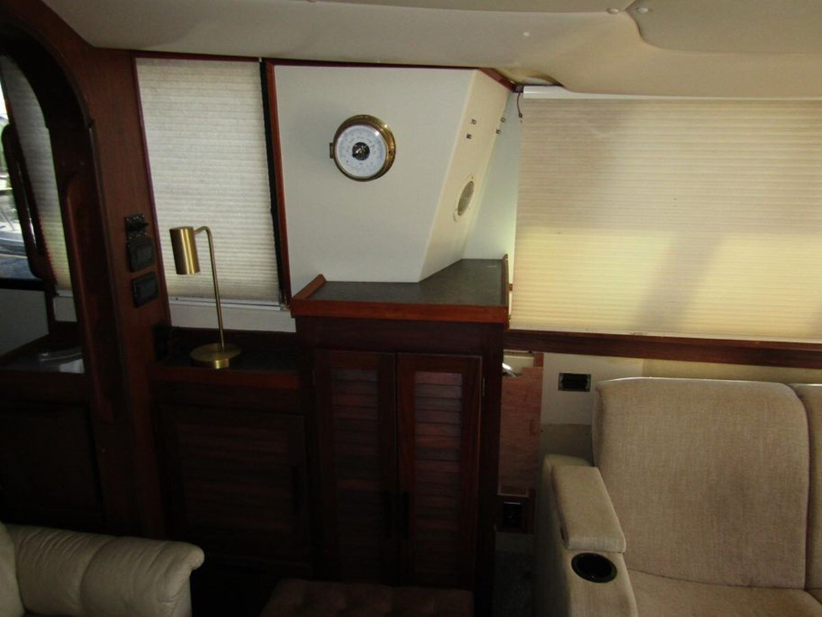 1981-mainship-40-46895a