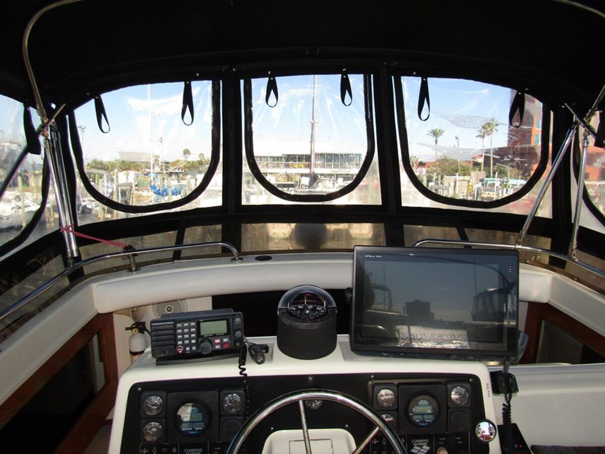 1981-mainship-40-46895a