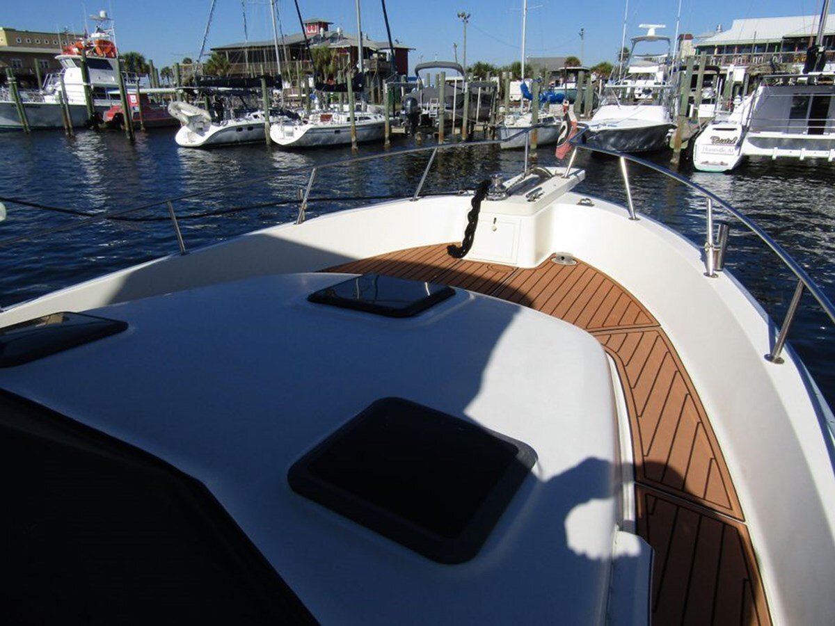 1981-mainship-40-46895a