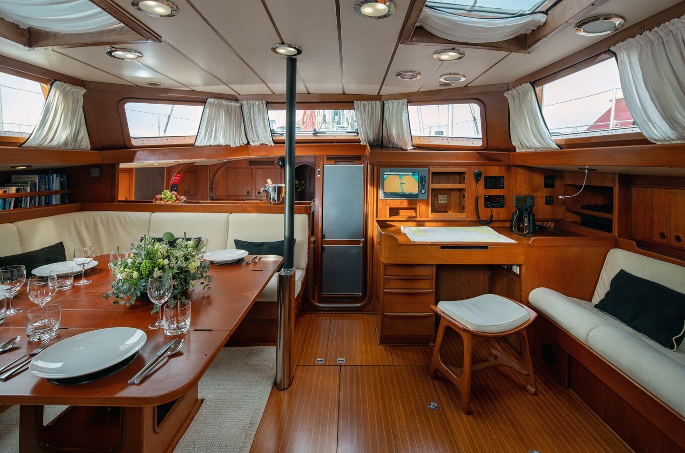 1981-nautor-swan-76-10-03a643