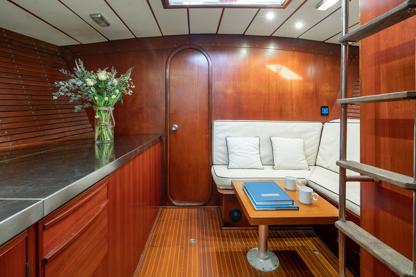 1981 NAUTOR SWAN 76' 10