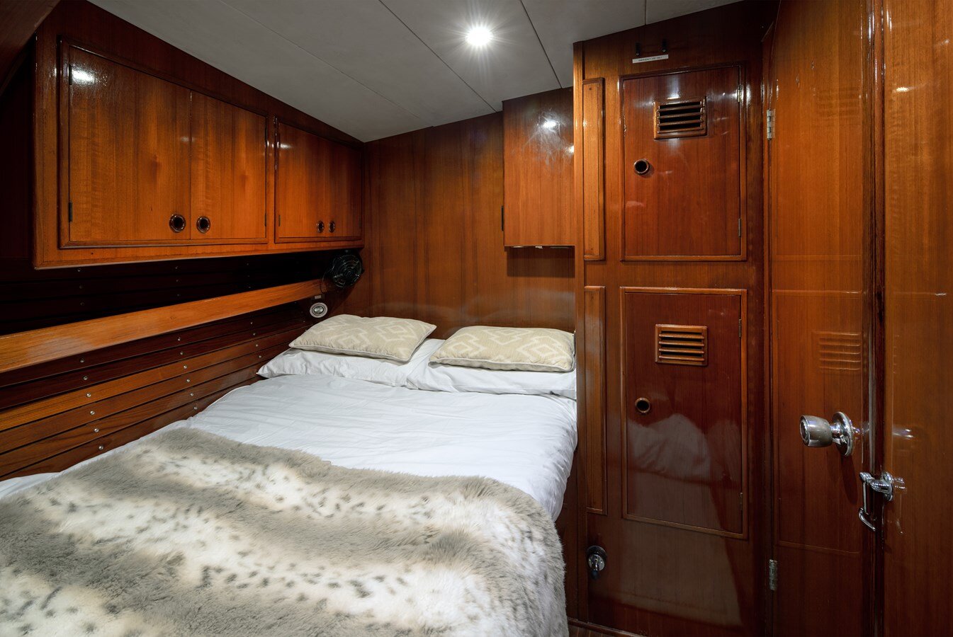 1981 NAUTOR SWAN 76' 10