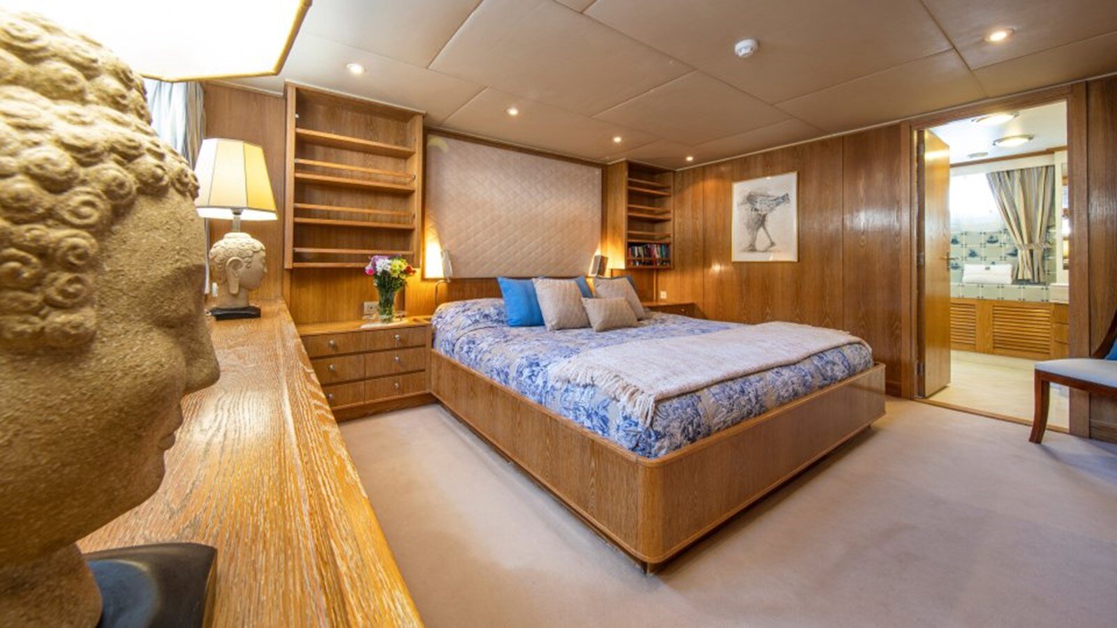 1982 FEADSHIP 124' 5