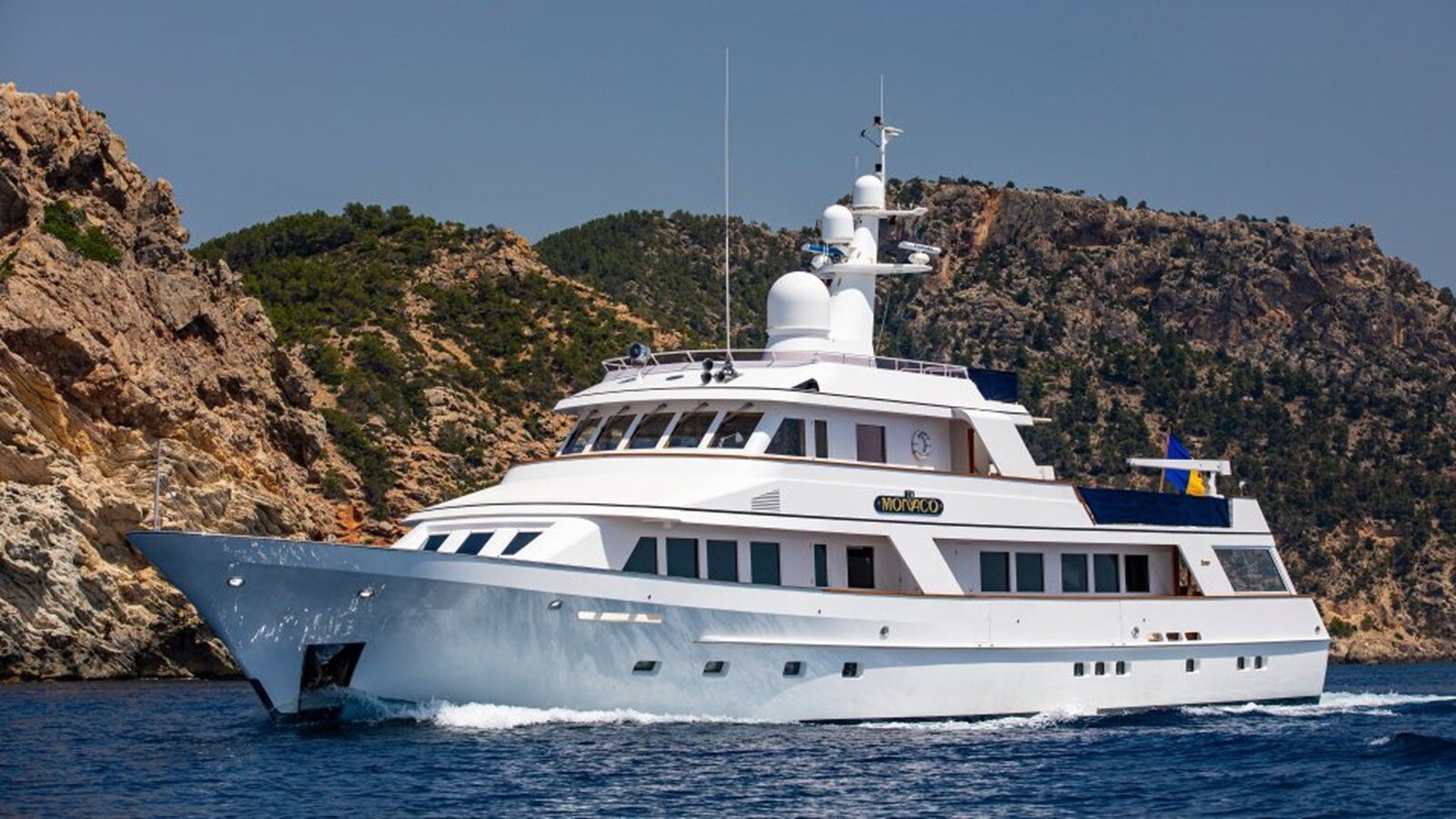 1982 FEADSHIP 124' 5