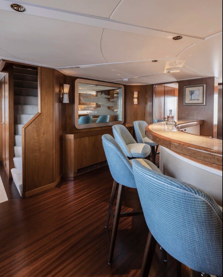 1982 FEADSHIP 137' 2