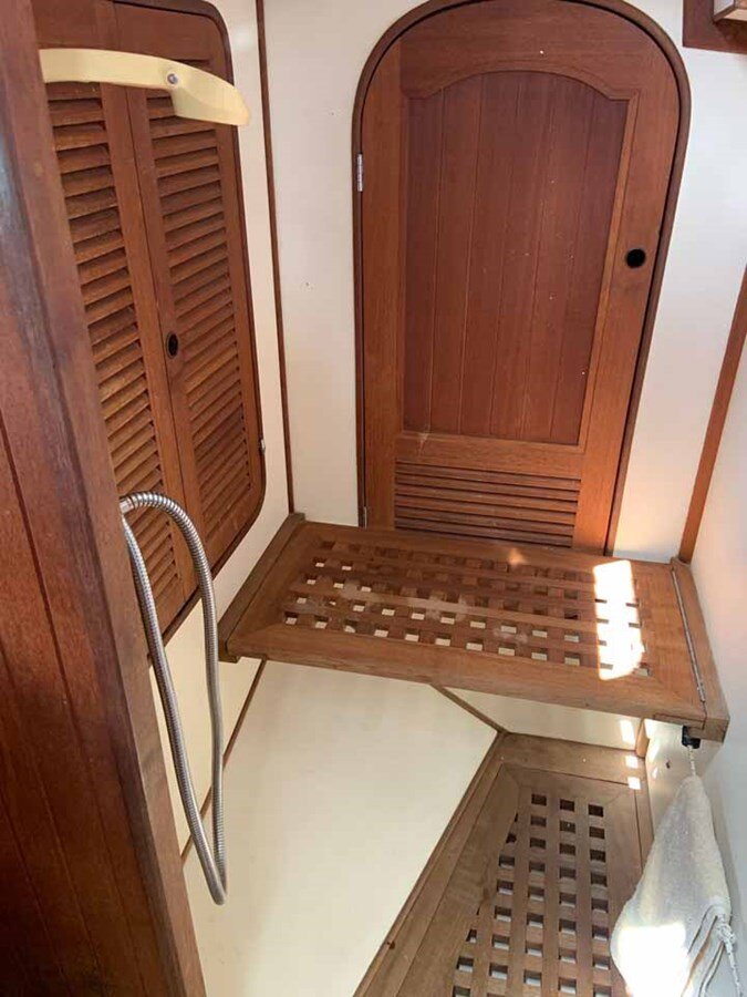 1982-norseman-yachts-44-7-02fad5