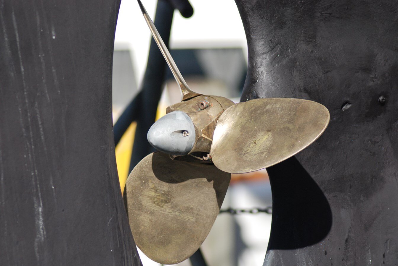 1983-bristol-yachts-45-94a476