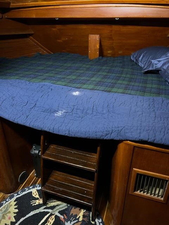 1983-bristol-yachts-45-94a476