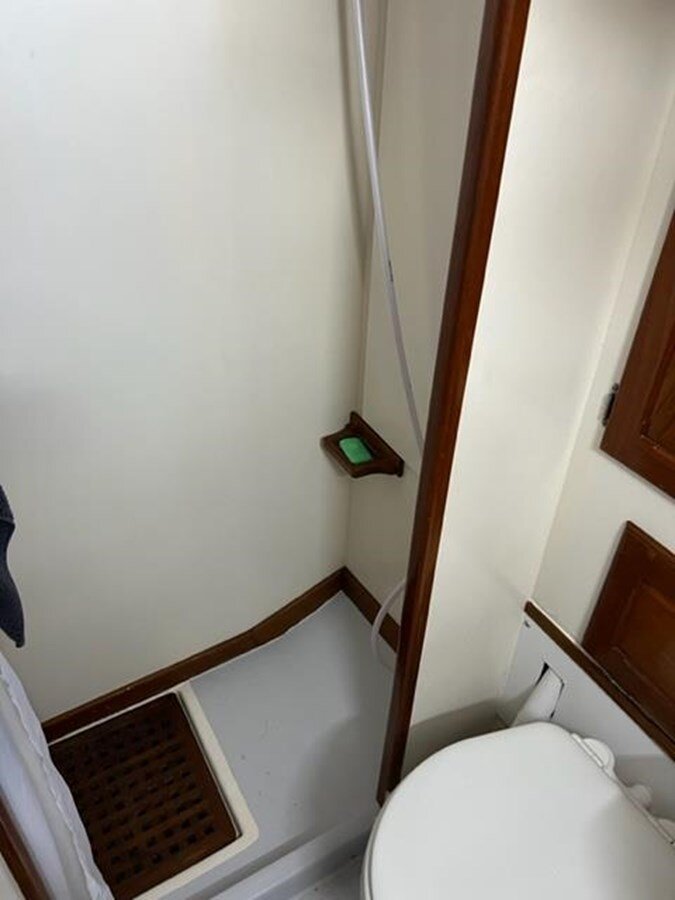 1983-bristol-yachts-45-94a476