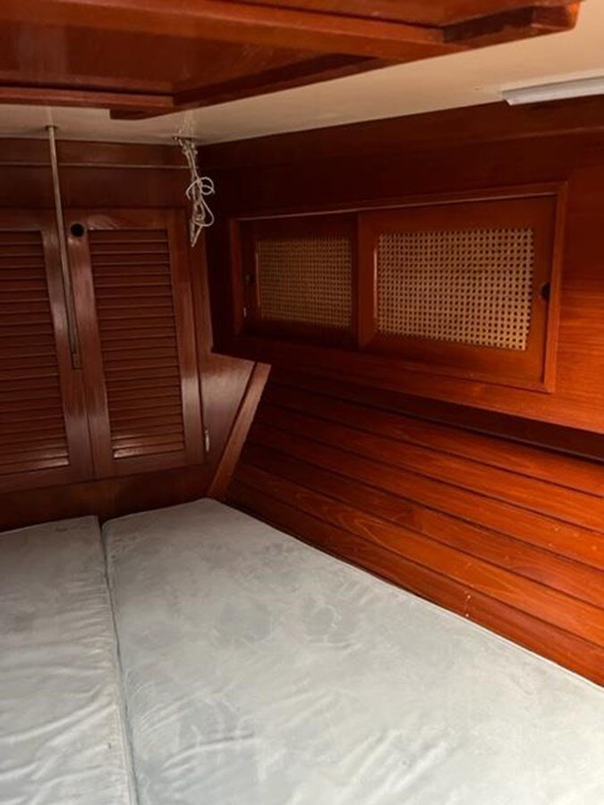 1983-bristol-yachts-45-94a476