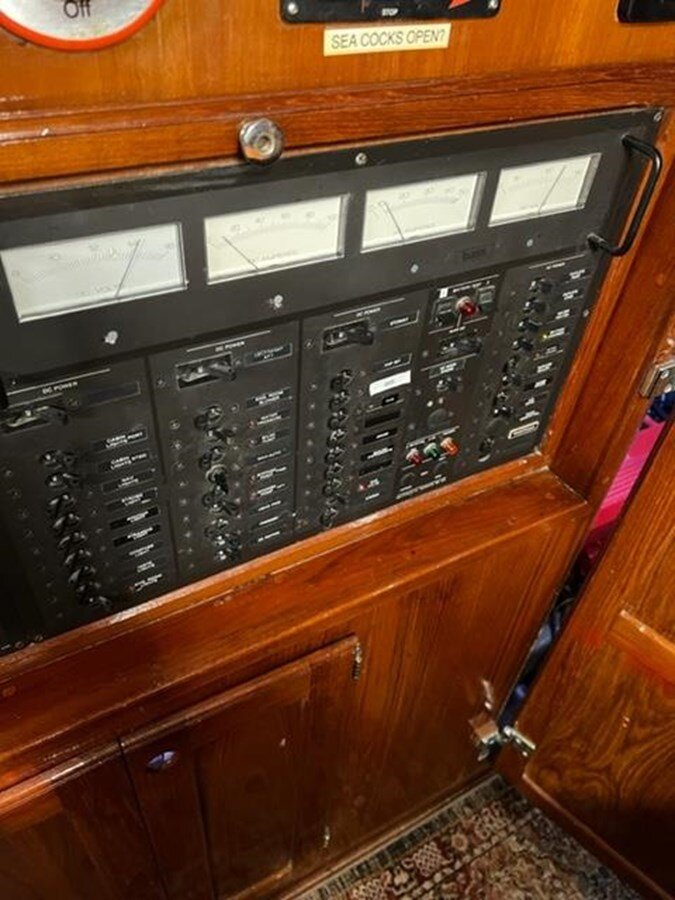 1983-bristol-yachts-45-94a476