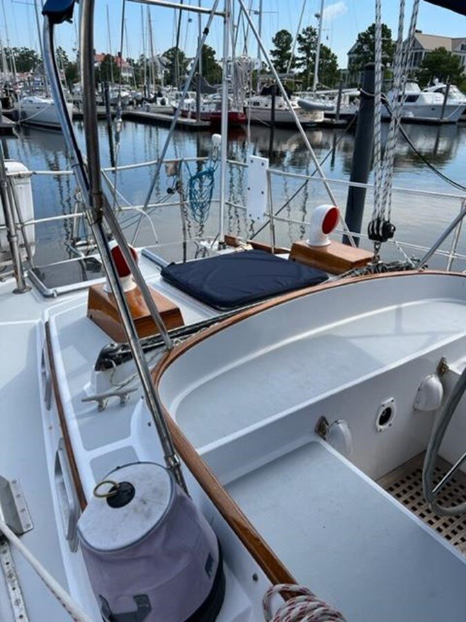 1983-bristol-yachts-45-94a476