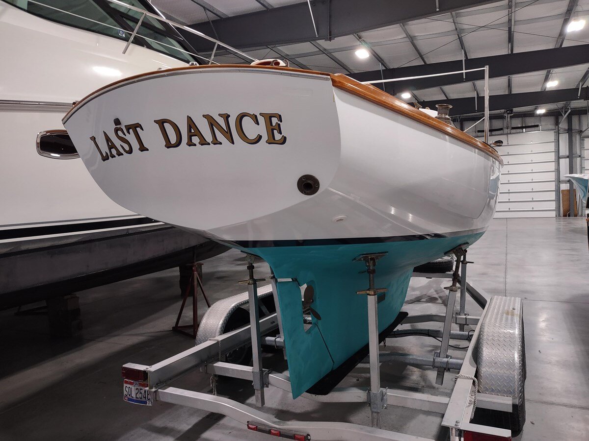 1983-cape-dory-22-4-3d3d33