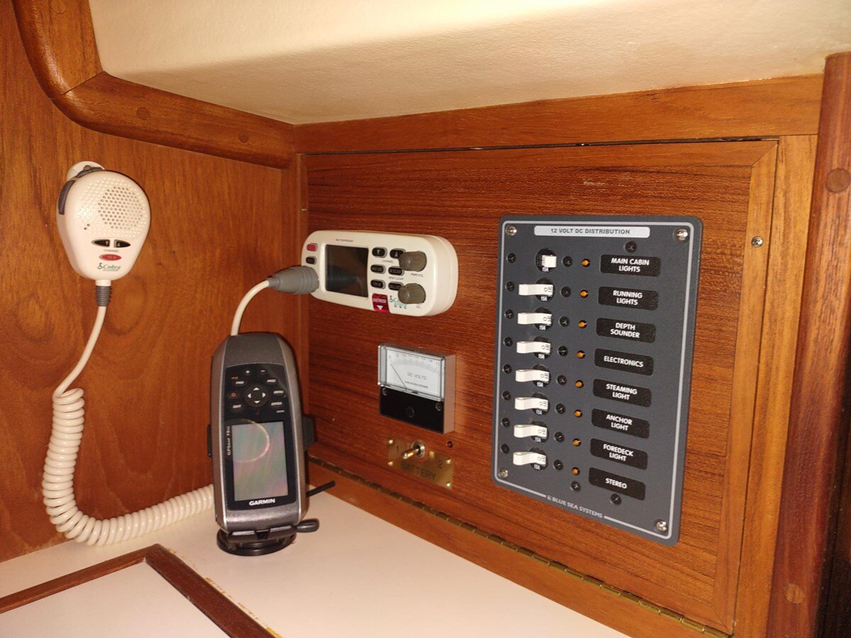 1983-cape-dory-22-4-3d3d33