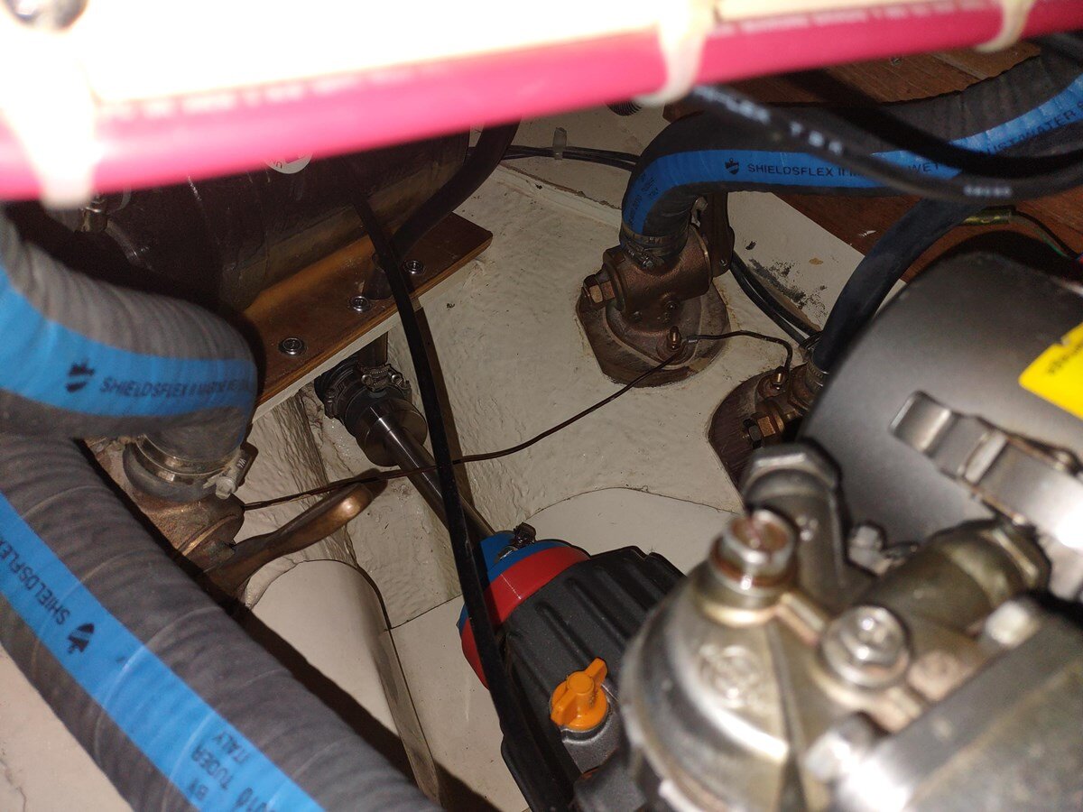 1983-cape-dory-22-4-3d3d33