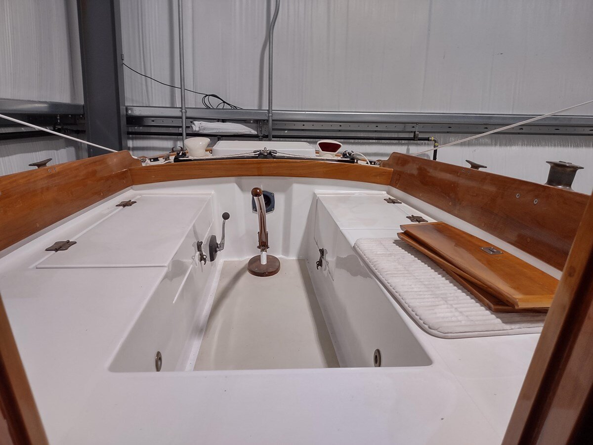 1983-cape-dory-22-4-3d3d33