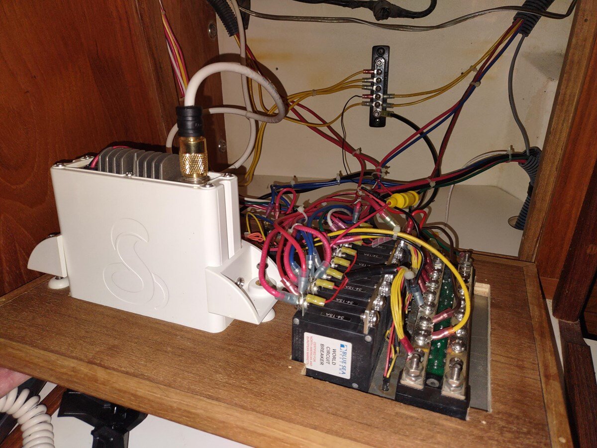 1983-cape-dory-22-4-3d3d33