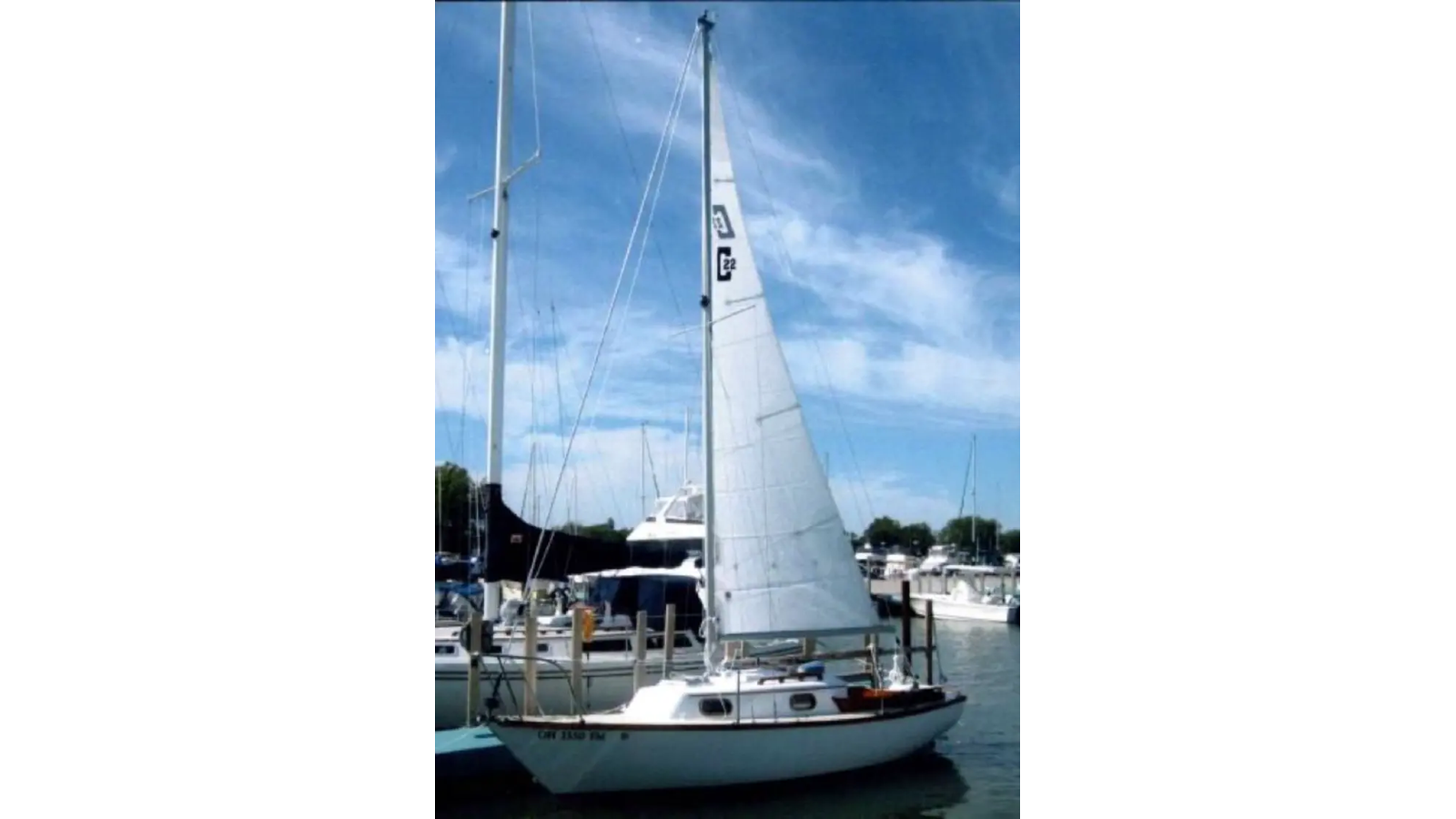 1983-cape-dory-22-4-3d3d33