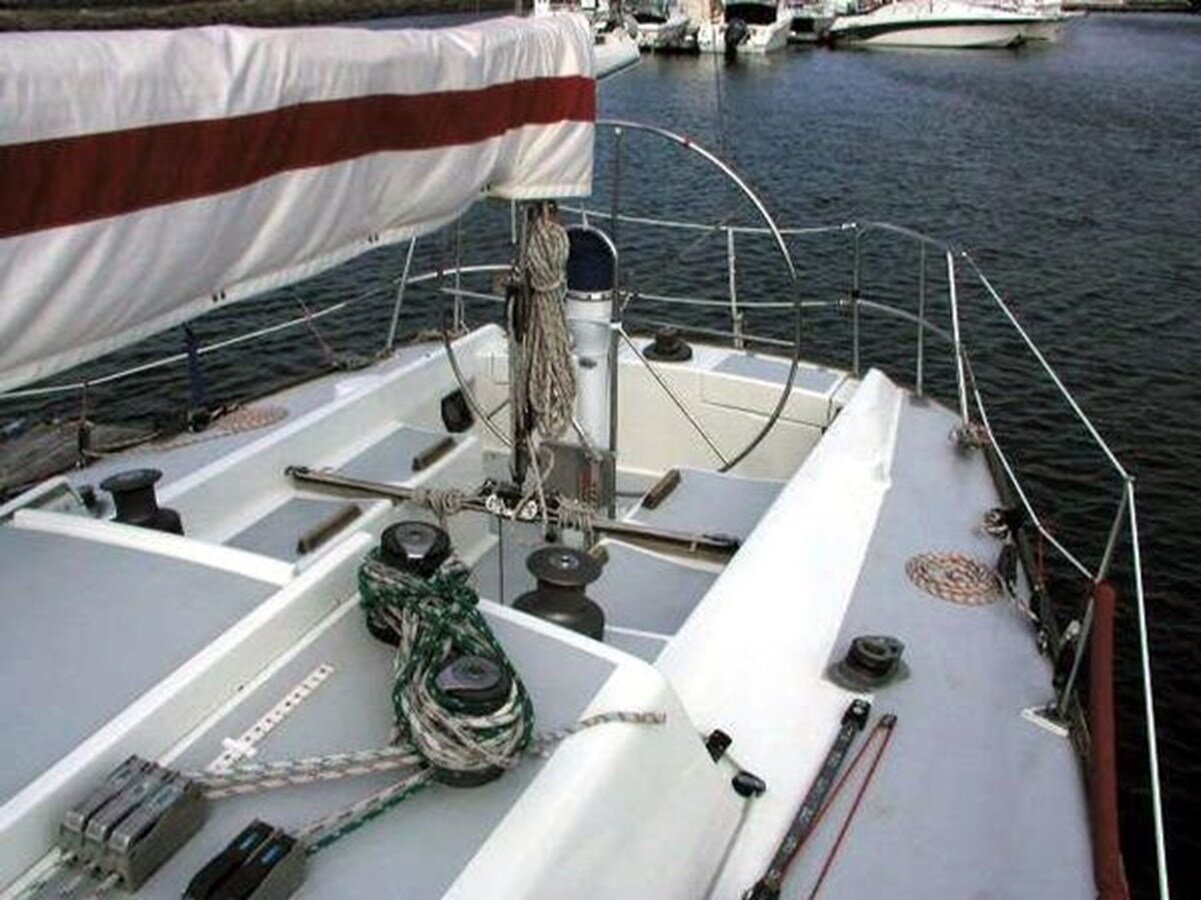 1983-farr-yacht-design-37-6-462d0d