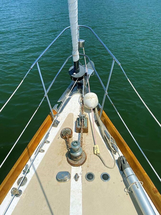 1983-hinckley-42-1-cf4a2f