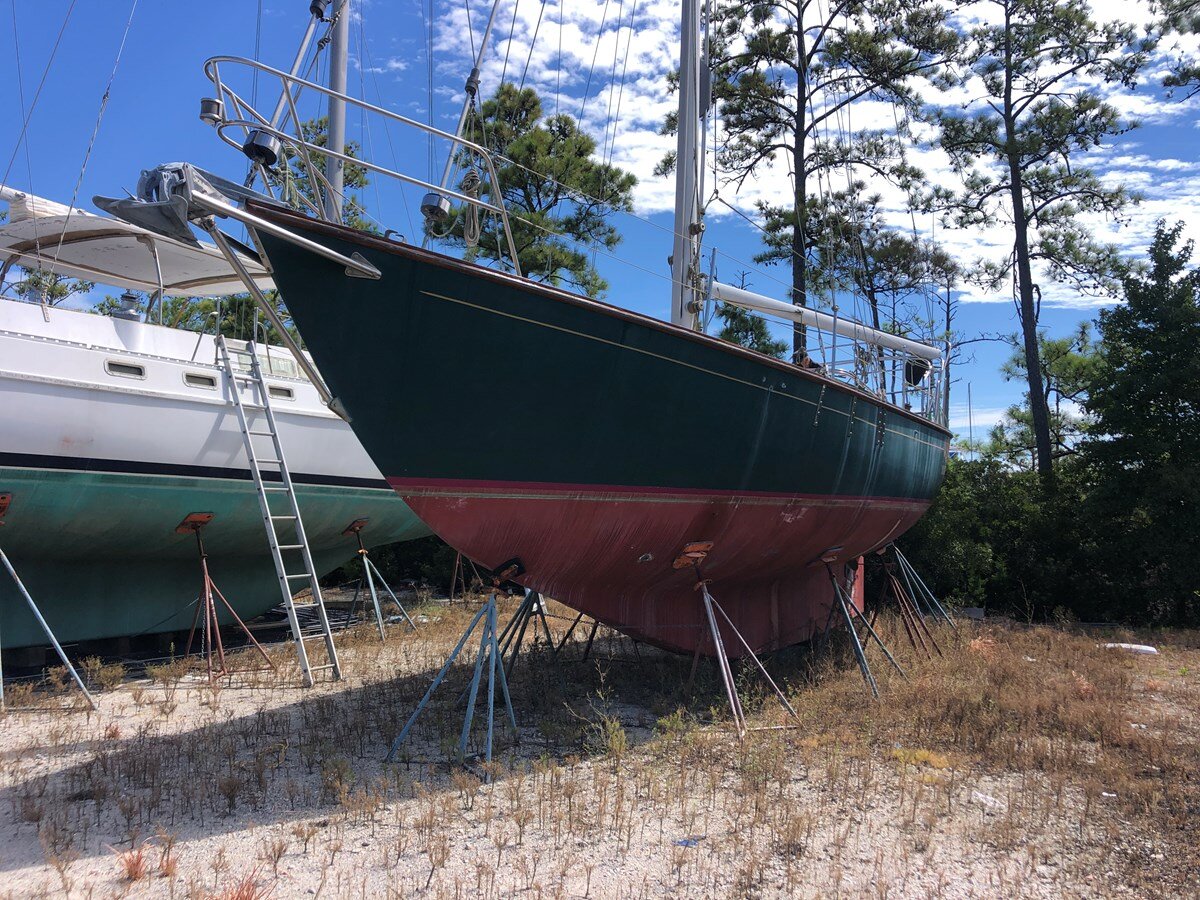 1983-liberty-yachts-38-badf6f