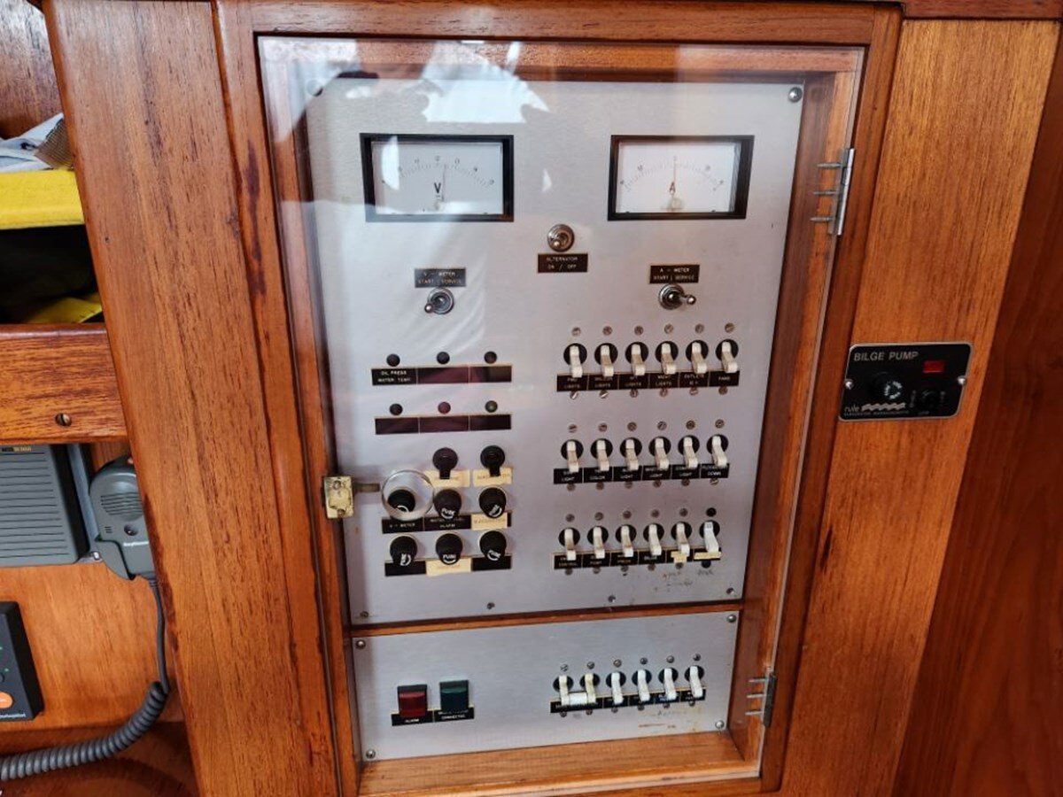 1983-nautor-swan-39-11-e57a75