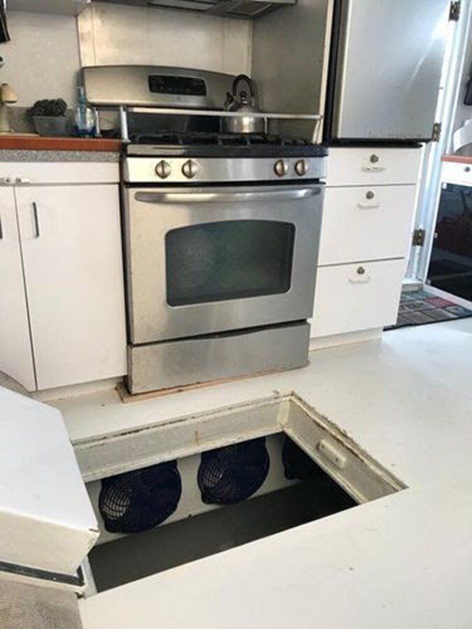 1983-y-yachts-50-39fb7b